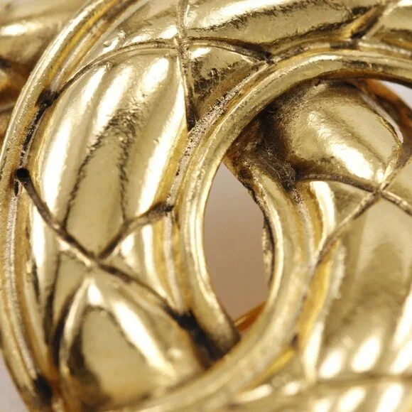 CHANEL Authentic Gold Logo Brooch - Picture 7 of 10